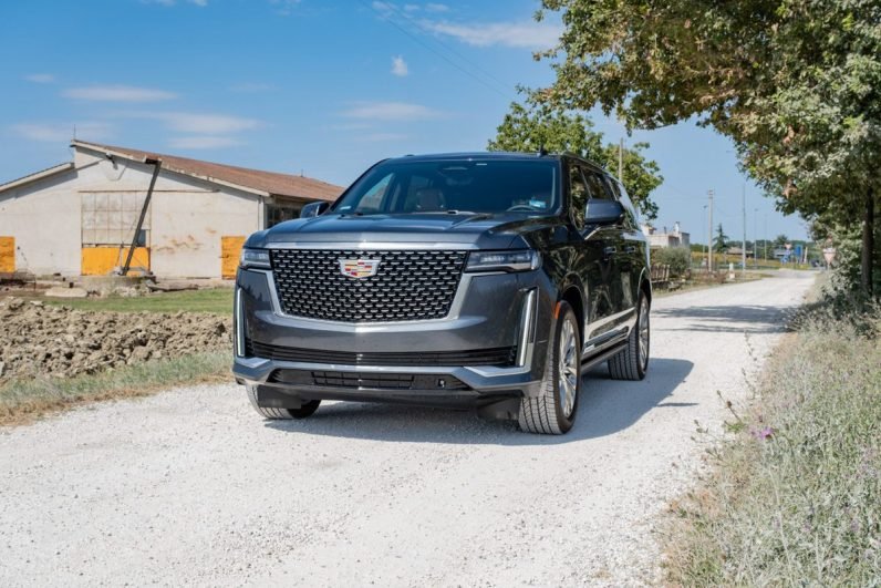 2024 Cadillac Escalade ESV Premium Luxury