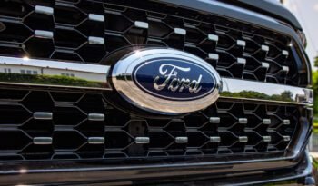 Ford F Platinum Lift