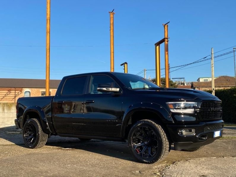 2024 Dodge RAM 1500 Crew Cab LaramieSport Night Edition