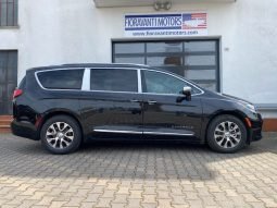 Chrysler Pacifica 3.6L V6 HYBRID PINNACLE