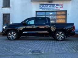 Toyota Tundra Crew 3.5L v6 Twin Turbo 4×4 HYBRID CAPSTONE