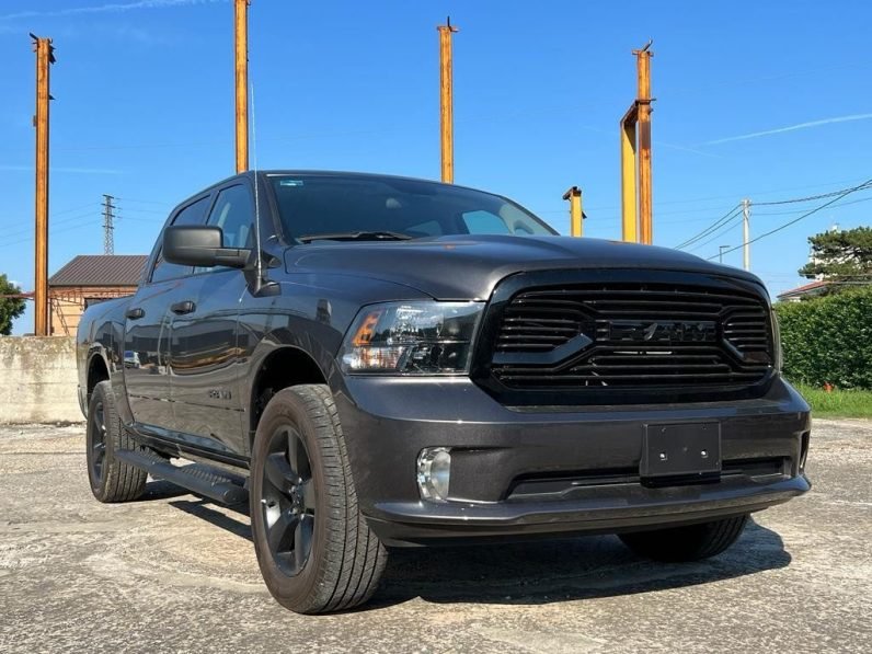 DODGE RAM 1500 DS CREW CAB 5.7L V8 SLT 2024