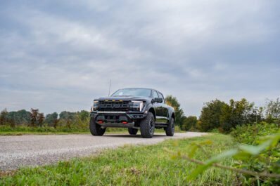 FORD F 150 RAPTOR R 4X4 SUPERCREW 5.2L SUPERCHARGED V8