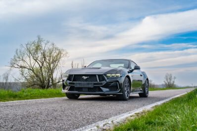 FORD MUSTANG GT COUPE’ PREMIUM 2025