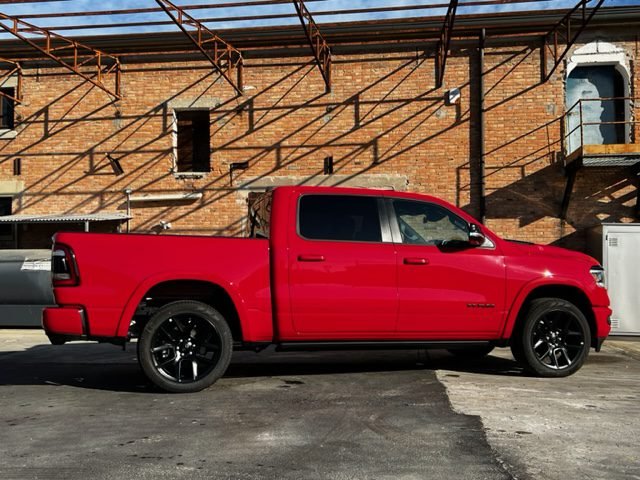 Dodge RAM 1500 Crew 5.7L LARAMIE SPORT NIGHT EDITION 2024