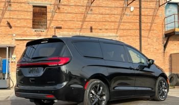 CHRYSLER PACIFICA LIMITED S APPEARANCE FWD