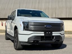 FORD F 150 LIGHTNING AWD SUPERCREW XLT