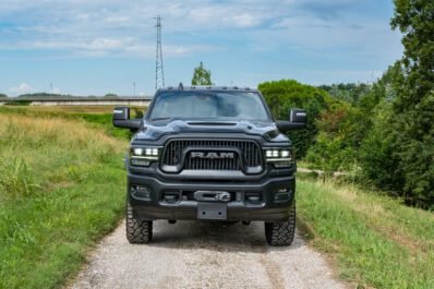 DODGE RAM 2500 POWER WAGON 6.4 HEMI NEW CLUSTER 2025