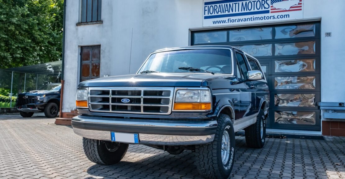 FORD BRONCO XLT EDDIE BAUER EDITION 4x4