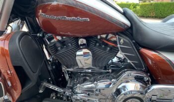 Harley-Davidson Ultra Limited C.V.O. FLHTKSE Screamin' Eagle ABS