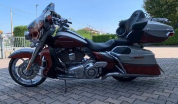 Harley-Davidson Ultra Limited C.V.O. FLHTKSE Screamin' Eagle ABS