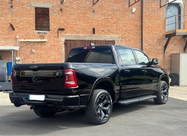 DODGE RAM 1500 CREW CAB 5.7L V8 BIG HORN NIGHT EDITION 4×4