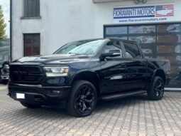 DODGE RAM 1500 CREW CAB 5.7L V8 BIG HORN NIGHT EDITION 4×4