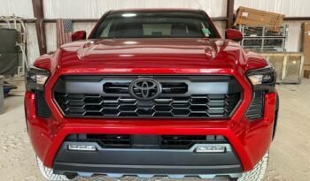 TOYOTA TACOMA TRD OFF-ROAD 4x4 2024