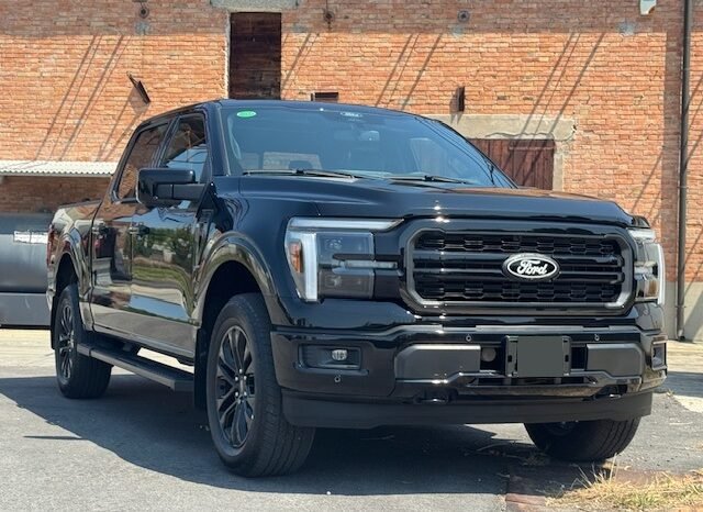 FORD F 150 5.0 V8 LARIAT BLACK APPEARANCE PKG