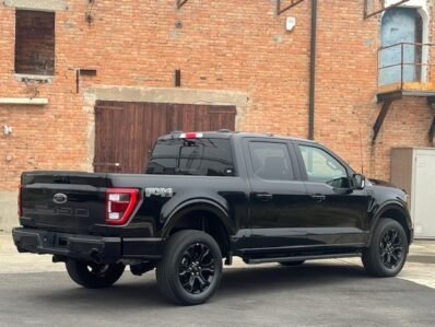 FORD F 150 5.0 V8 LARIAT BLACK APPEARANCE PKG