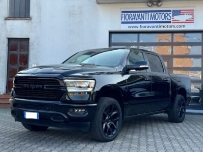 DODGE RAM 1500 SPORT 5.7L V8 NIGHT EDITION 4×4