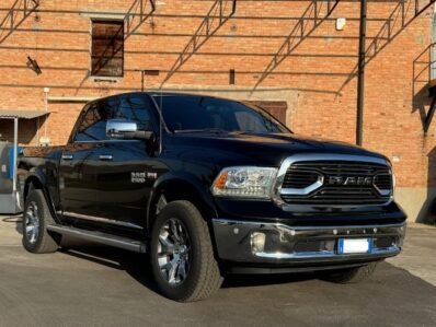 DODGE RAM 1500 CREW CAB 5.7L V8 LIMITED