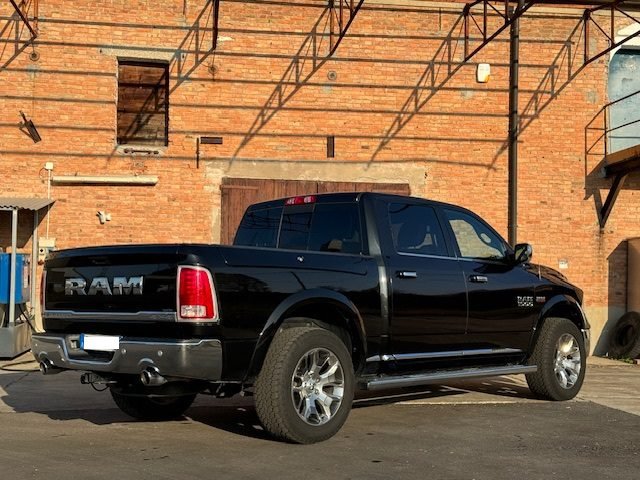 DODGE RAM 1500 CREW CAB 5.7L V8 LIMITED