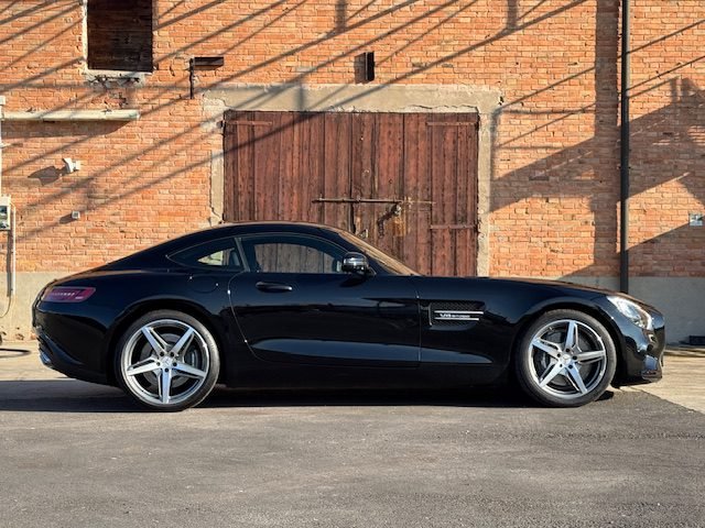 Mercedes-benz GT AMG COUPE’