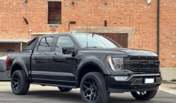 Ford F 150 LARIAT 5.0L V8 4x4 SUPERCREW - BLACK ROCK