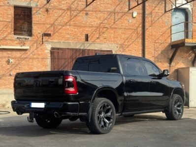 DODGE RAM 1500 CREW CAB LIMITED 4×4 MILD-HYBRID CON RAMBOX E MULTIFUNCTION TAILGATE