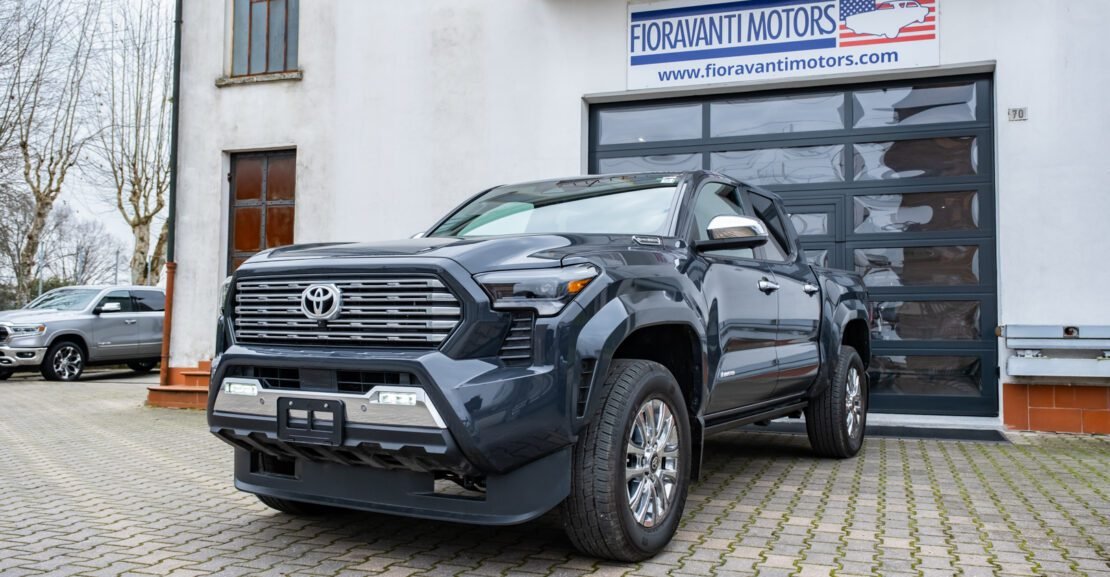 TOYOTA TACOMA LIMITED 2.4 i-Force HYBRID 4x4