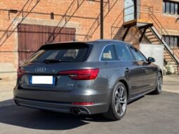 Audi A4 Avant 2.0 TFSI 252 CV quattro S tronic Business Sport