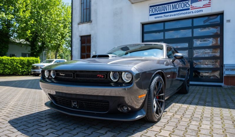Dodge Challenger 5.7 R/T SHAKER HOOD
