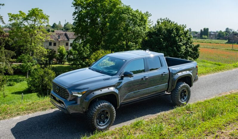 Toyota Tacoma LIMITED 2.4 i-Force HYBRID 4×4 THUNDERSTORM