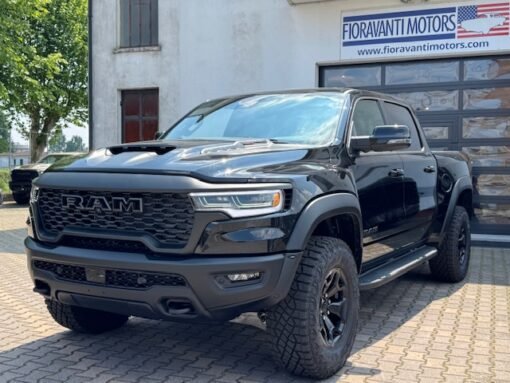 DODGE RAM 1500 RHO 3.0L CREW CAB 4x4 - Fioravanti Motors
