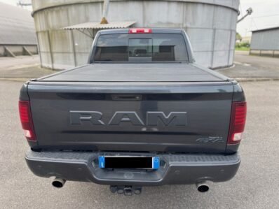 DODGE RAM 1500 SPORT RT CREW CAB 4×4 5.7L V8