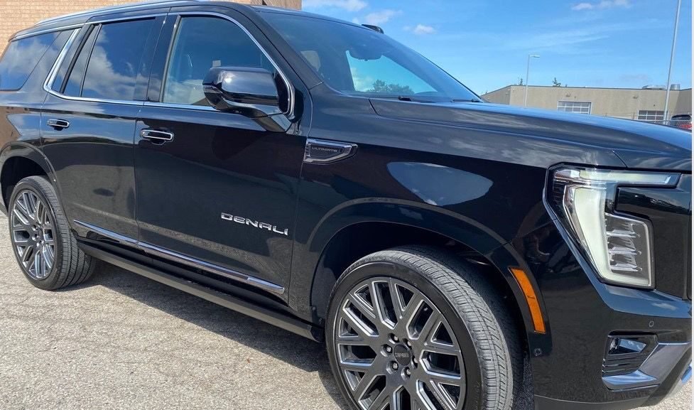 GMC YUKON DENALI ULTIMATE 2025