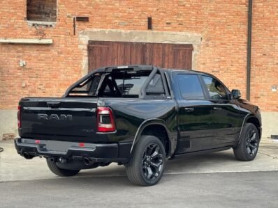 DODGE RAM 1500 LIMITED 5.7L V8 NIGHT EDITION 4×4