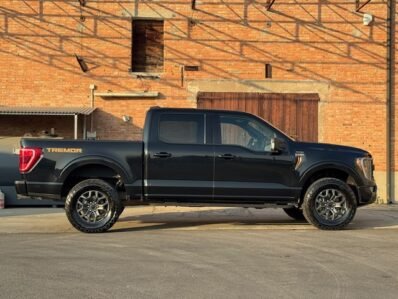 FORD F 150 TREMOR CREW CAB 4×4