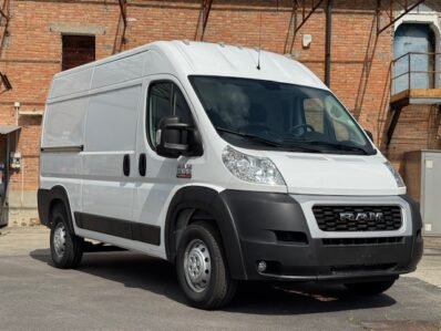 Fiat Ducato Ram Promaster 1500 118in