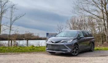 Toyota Sienna AWD (16)