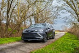 Toyota Sienna 2.5 Limited Platinum Hybrid AWD 2026