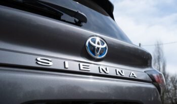 Toyota Sienna AWD (45)