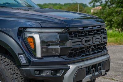 2026 Ford F-150 Raptor 3.5 V6 – 37″ PKG