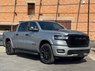 2026 DODGE RAM Laramie V8 5.7L Crew Cab Night Edition 4×4