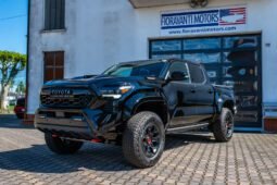 2026 Toyota Tacoma TRD PRO 2.4 i-Force HYBRID 4×4