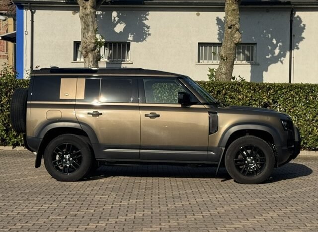 Land Rover Defender 110 3.0 I6 250cv AWD