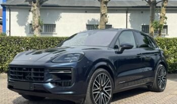 Porsche Cayenne (2)