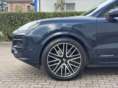 PORSCHE CAYENNE 3.0 V6