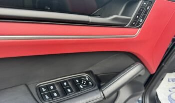 Porsche Cayenne (7)