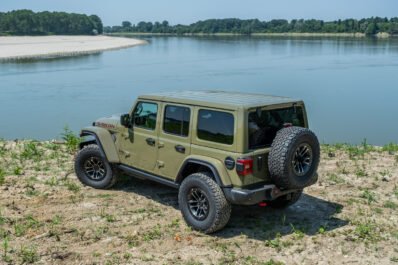 Jeep Wrangler 5p RUBICON X 3.6 V6 2026
