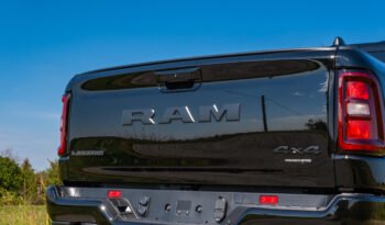 Ram 1500 Laramie terzo display (17)