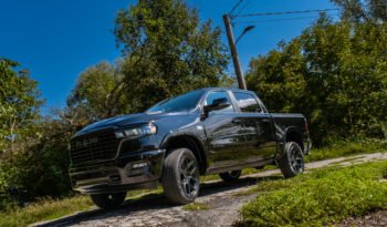 Ram 1500 Laramie terzo display (20)