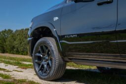 2026 DODGE RAM Laramie V8 5.7L Crew Cab Night Edition 4×4